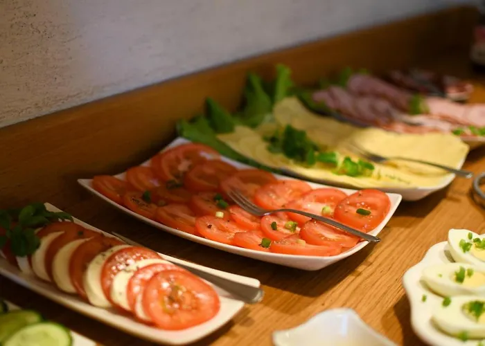 Goscinne Wysoka Bed & Breakfast 3*