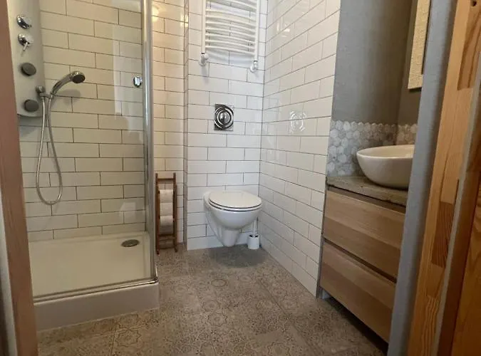 Goscinne Wysoka Bed & Breakfast