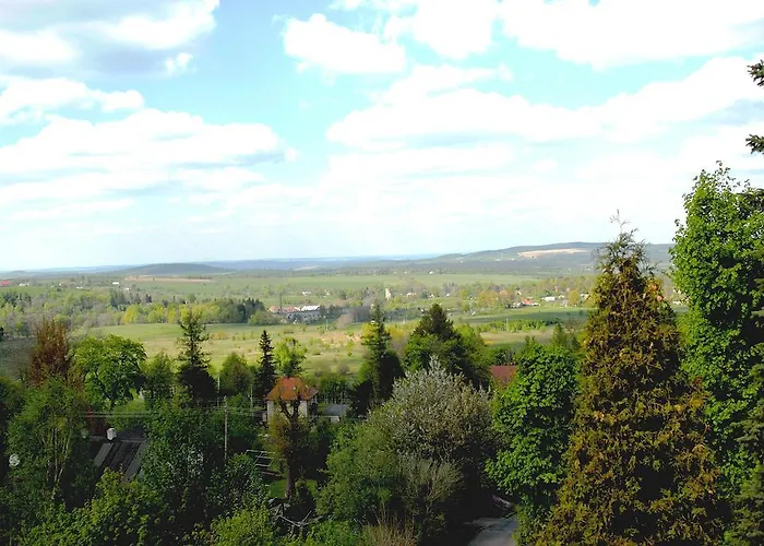 Bed & Breakfast Goscinne Wysoka 3*